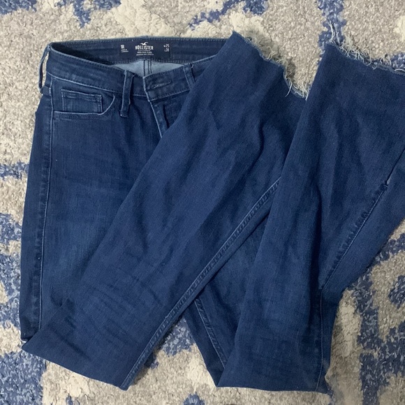 Hollister Denim - Hollister womens flare bootcut Jeans size 25 low rise to mid rise stretch